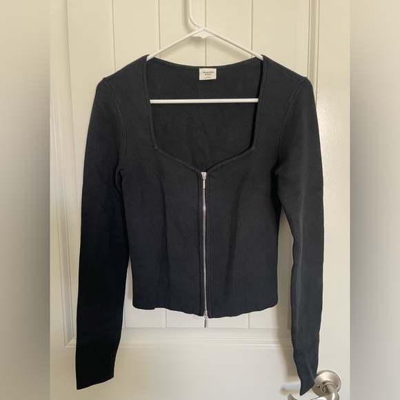 NWT Abercrombie & Fitch Zip Up Notch Neck Slim Sweater - Picture 1 of 3